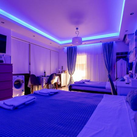 新马尔马拉斯Crystal House公寓 外观 照片